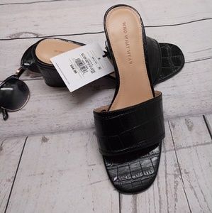 New women's heels black size 8